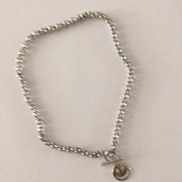 Silver rolo chain with silver smiley face charm - Picture 2 of 3